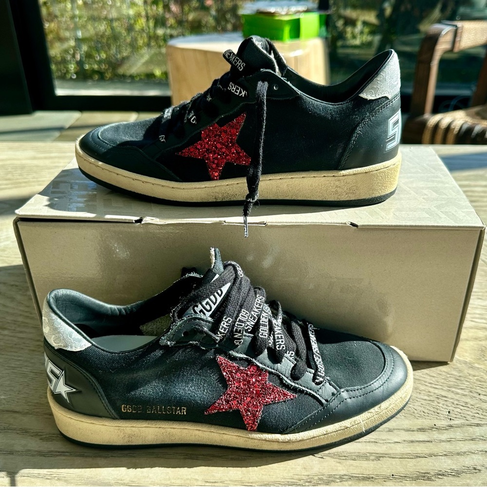 100% Authentic New Golden Goose Ballstars Black with Red Glitter Star Size 37